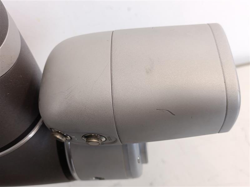 OMRON RT6-1001301 TM12 Industrial Robot w/ 69124-001 Controller, used for test