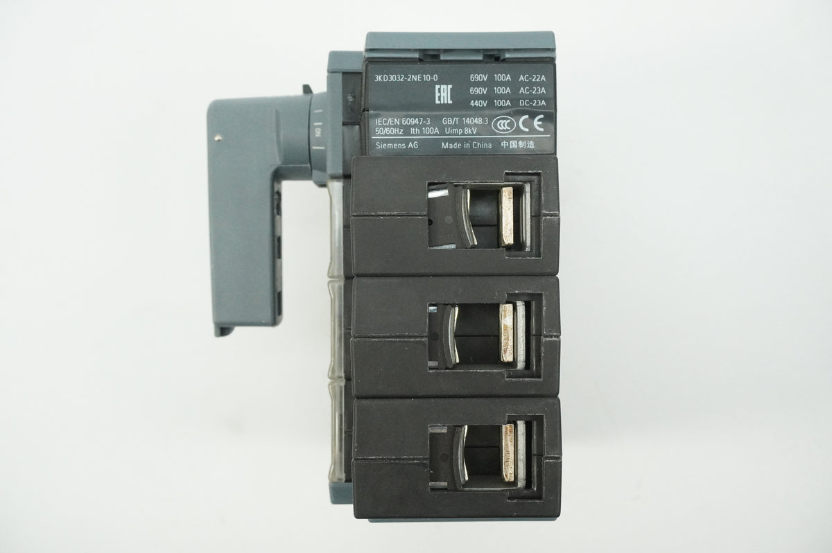 Siemens 3KD3032-2NE10-0 Switch Disconnector