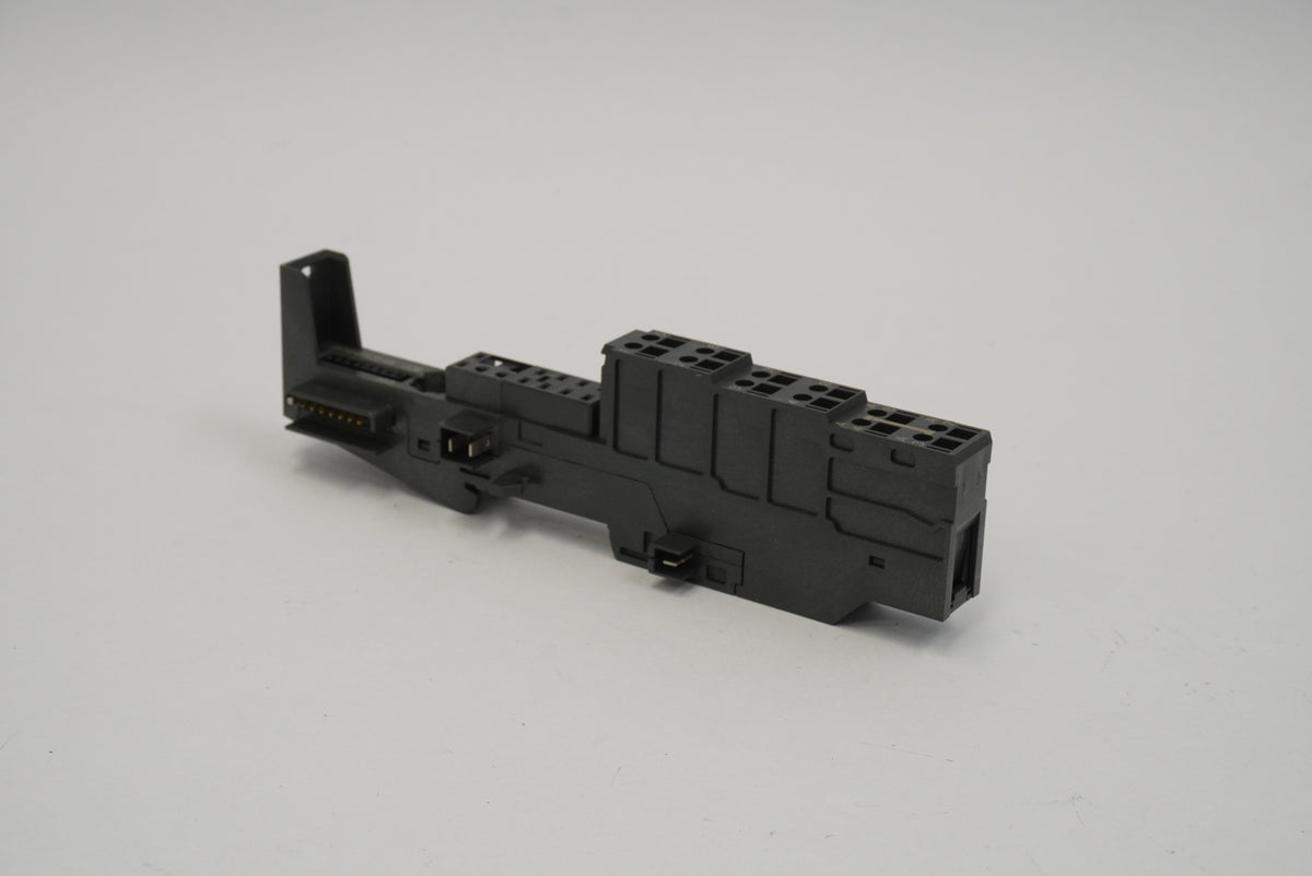 Siemens 6ES7193-4CA40-0AA0 SIMATIC DP, Universal Terminal Module TM-E15S26-A1