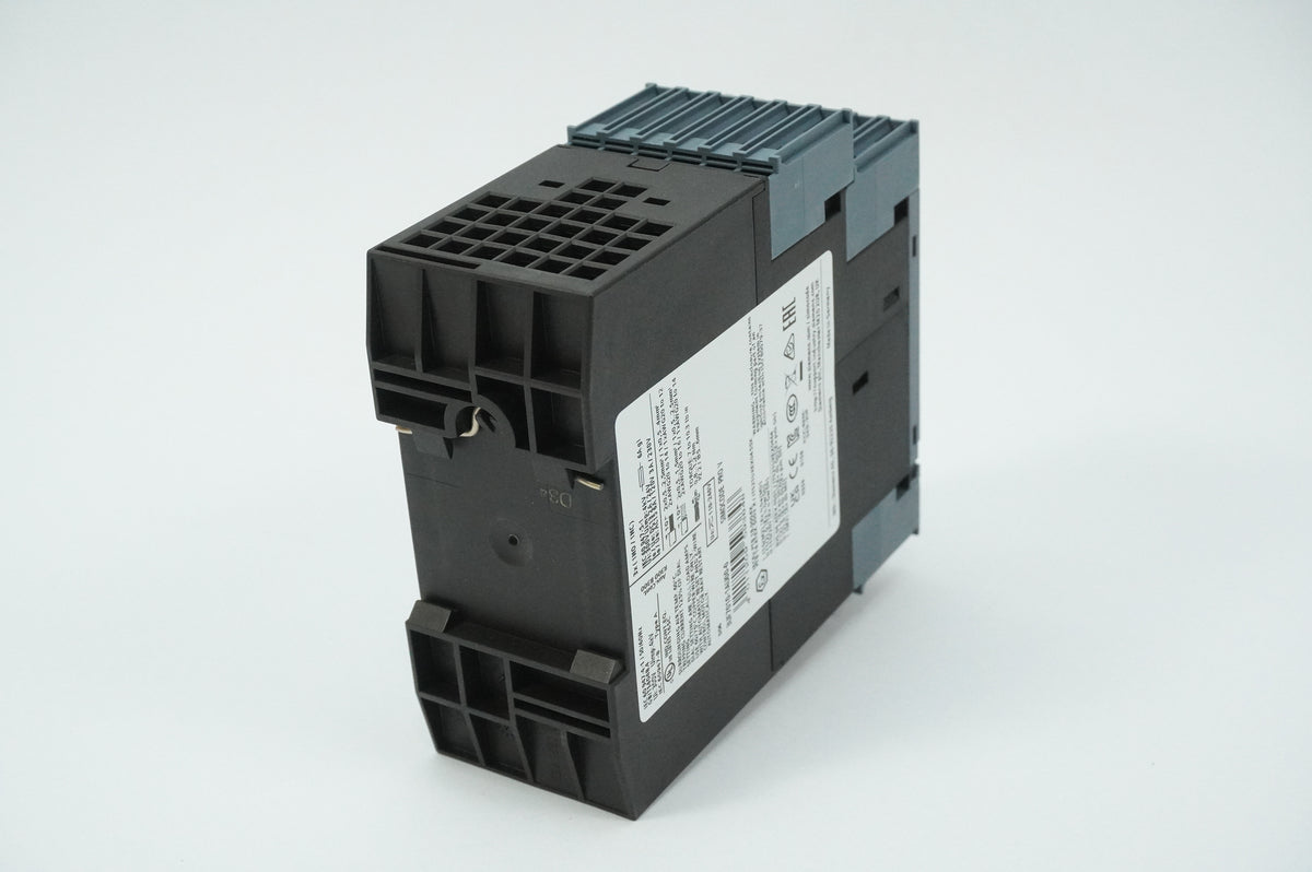 Siemens 3UF7010-1AU00-0 SIMOCODE PRO V PB Basic Unit