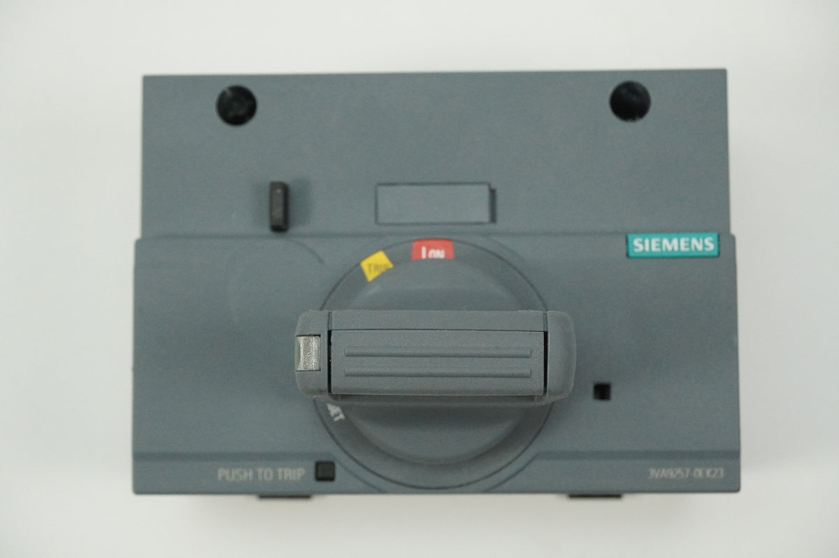 Siemens 3VA9257-0EK23 Front Mounted Operator Standard Door Interlock