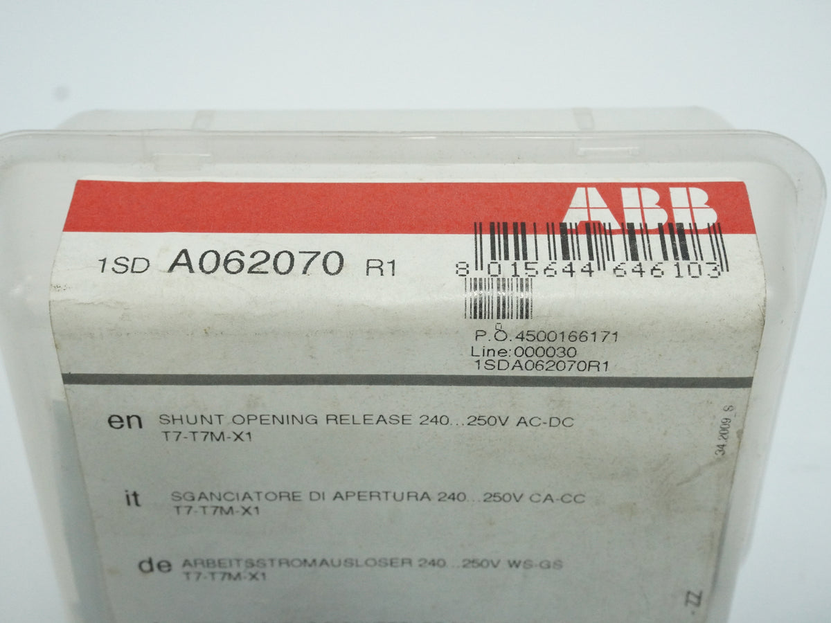 Abb 1SDA062070R1 Shunt Opening Release 240...250V AC-DC T7-T7M-X1