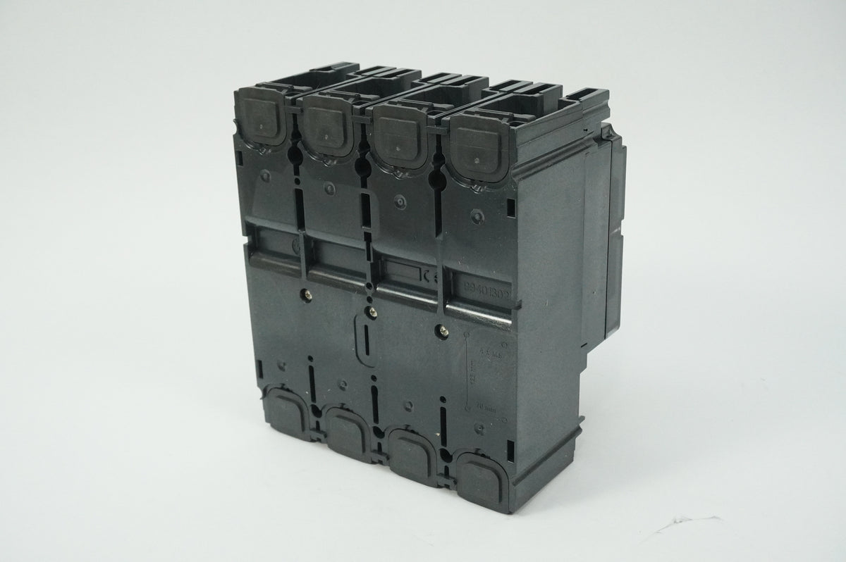 Schneider Electric C16N4 ComPacT NSX160N Basic Frame 50kA AC 4P 160A
