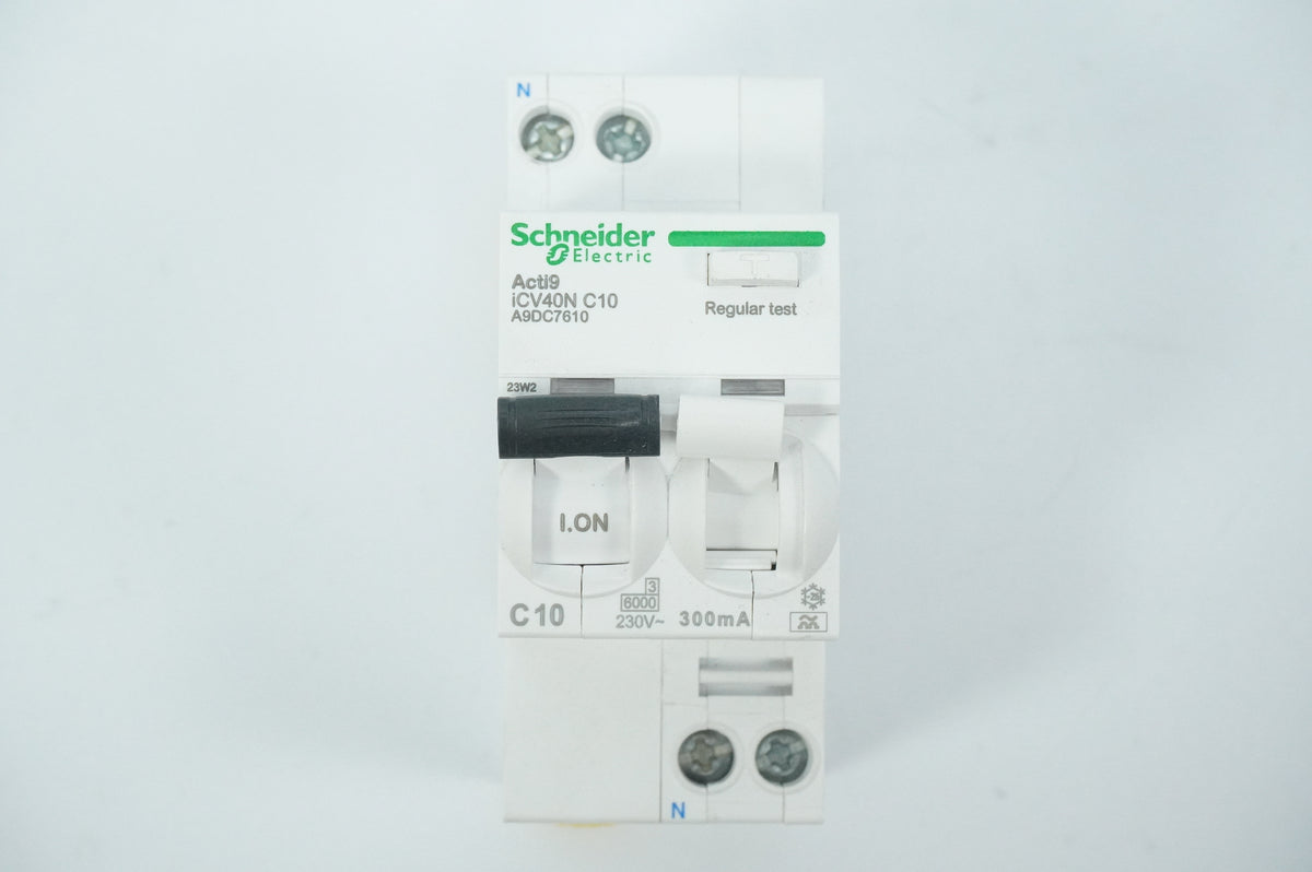 Schneider Electric A9DC7610 Acti9 CV40N RCBO 1P+N C10 300mA-A
