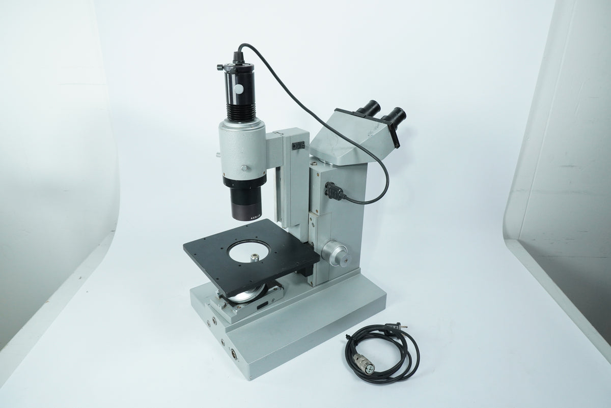 Leitz Wetzlar 871747 Binocular Microscope For Spare Parts