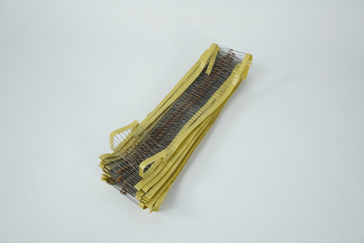 Matsushita Electric Industrial ERC18GJ824V Hot Molded Fixed Carbon Comp Resistor