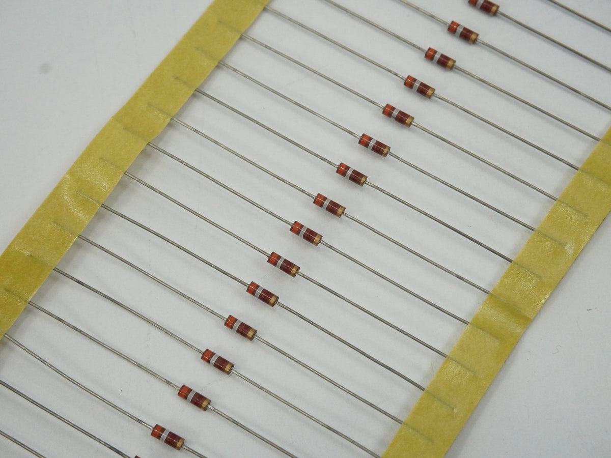 Christian Rovsing A/S 6.44710-39 3.9kΩ 5% Resistors