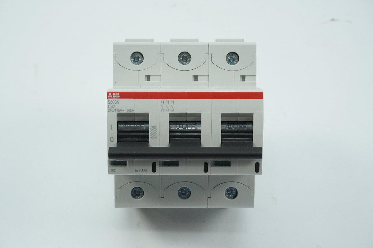 Abb 2CCS893001R0324 S803N-C32 High Performance MCB