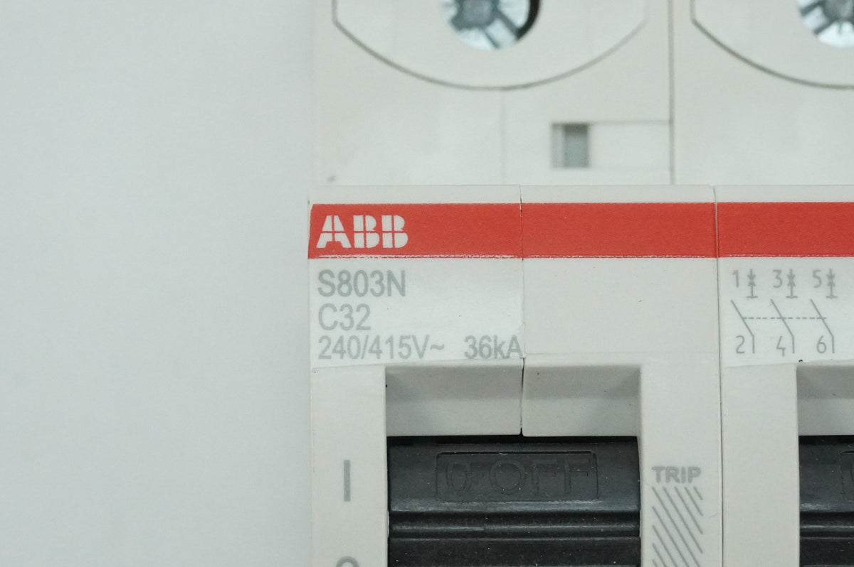 Abb 2CCS893001R0324 S803N-C32 High Performance MCB