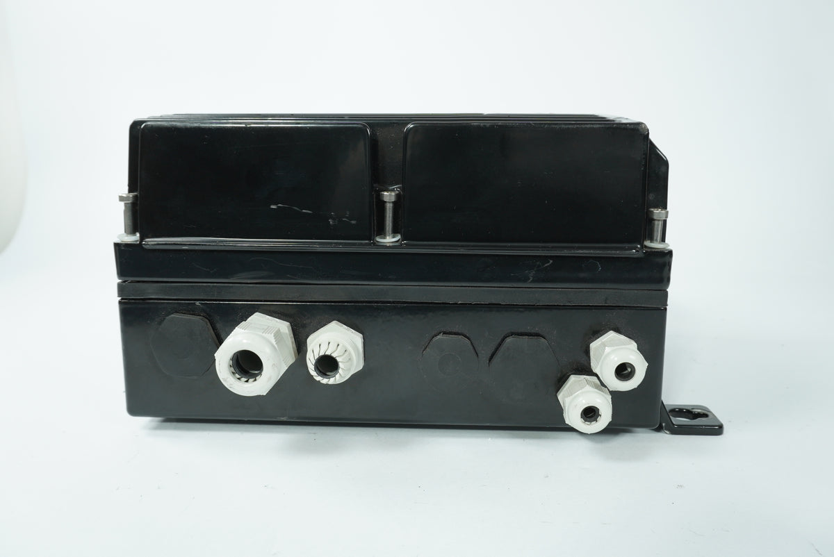 Danfoss 175X0210 FCD 315 VLT Drive crb315pt4p66ebr1d0f13t00c0