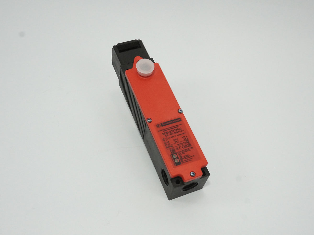 Telemecani XCSLE2727512 Safety interlock switch