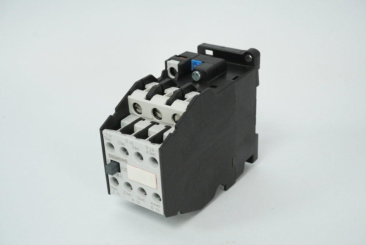 Siemens 3TF43 22-0AP0 3TF43 22-0A Contactor AC-3 11kW 400V
