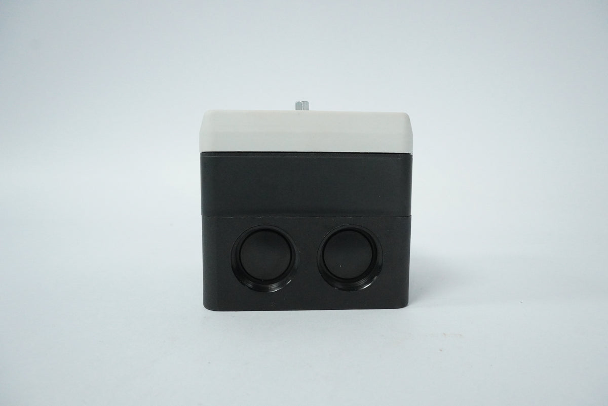 Benedikt & Jäger M10 PF WU3+G2 M10 PF WU3+G2 Reversing Switch 3-pole