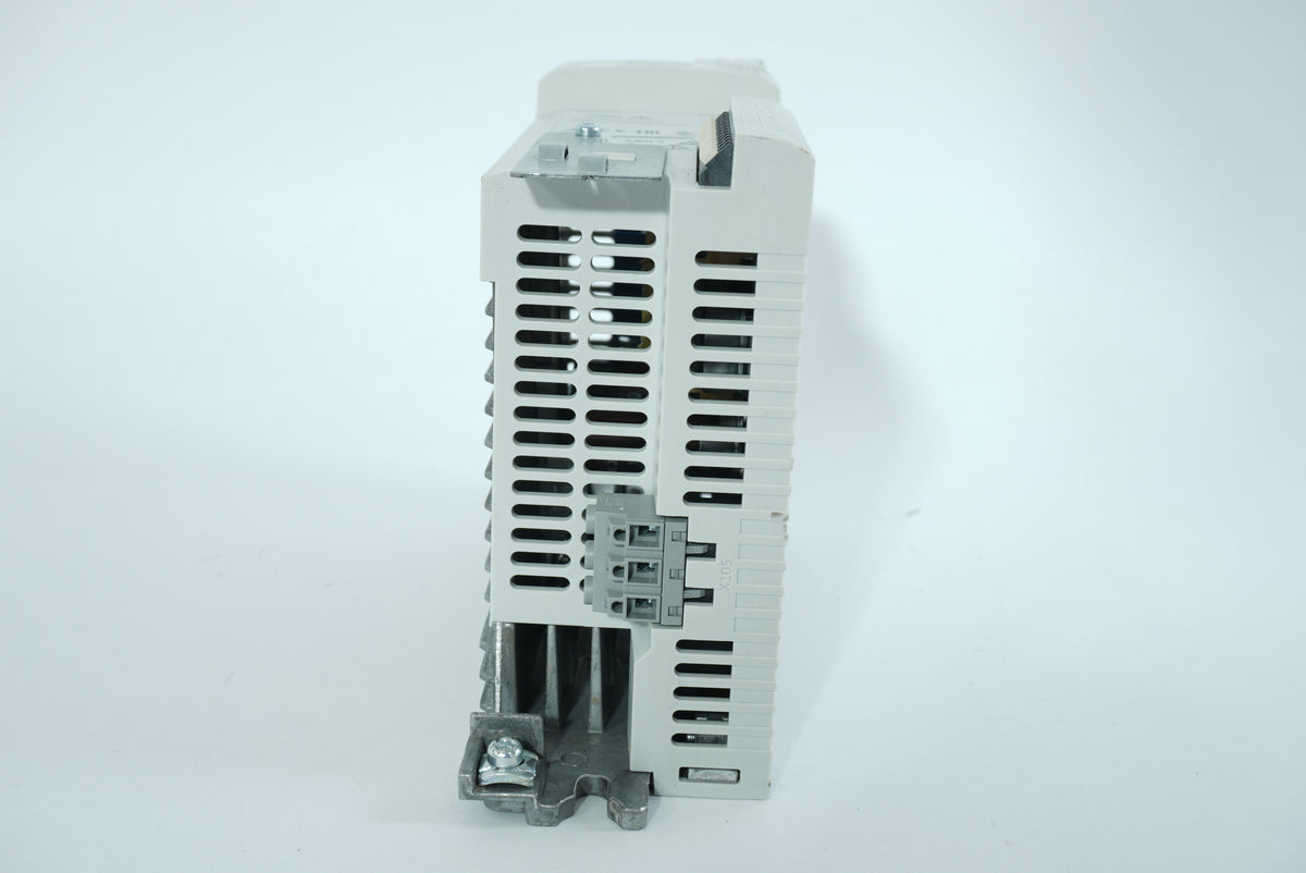 Lenze I51AE137F10V10000S i510 Inverter