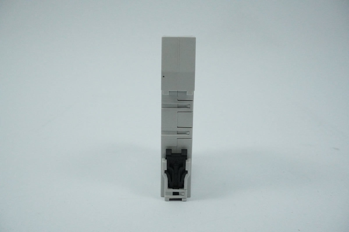Siemens 7PV1538-1AW30 7PV1538-1AW30 Time Relay