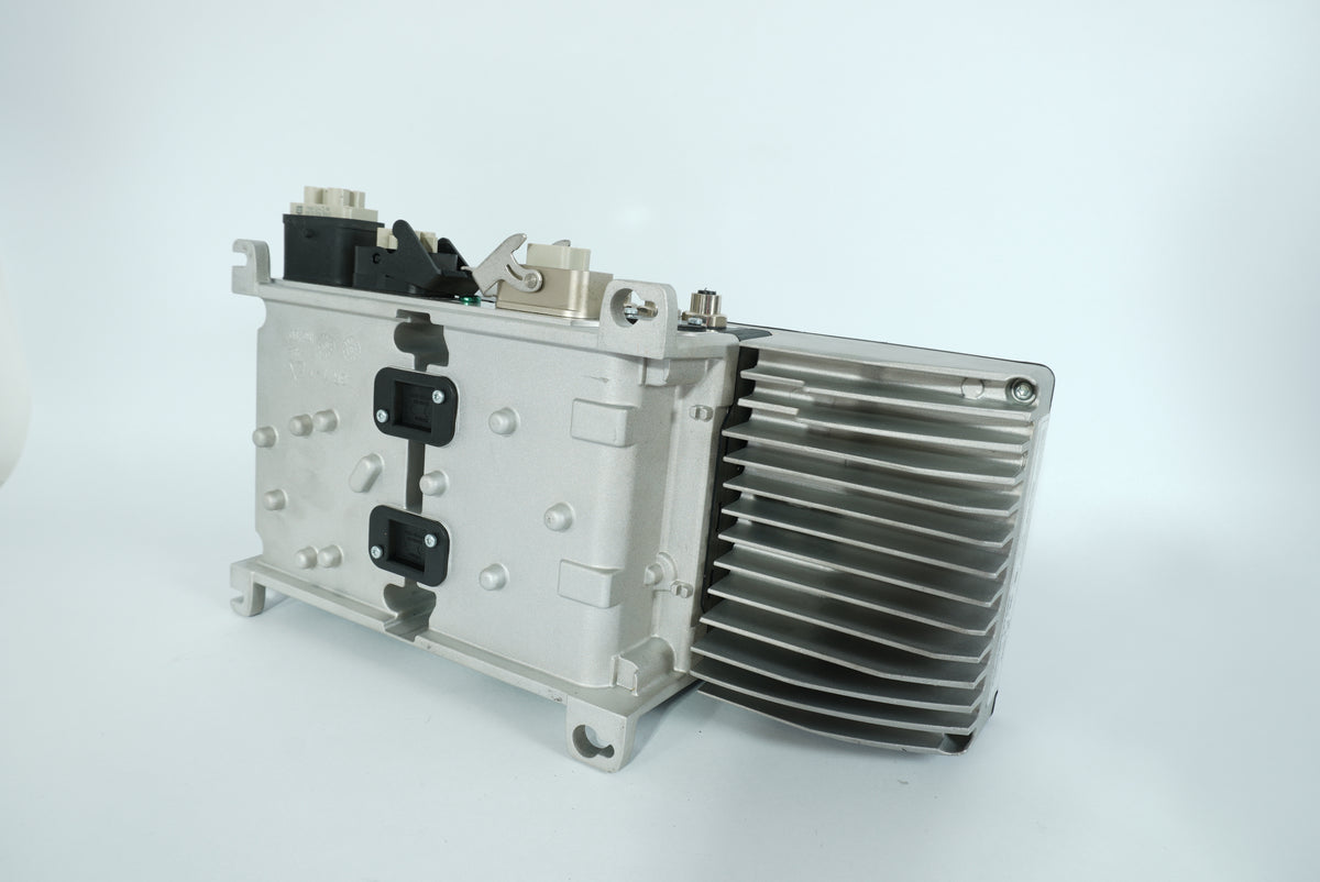 Lenze E84DGDVB11242PS 8400 motec Drive, W: Z35BBC0RC0G211F00S, E84DGS3KCENND