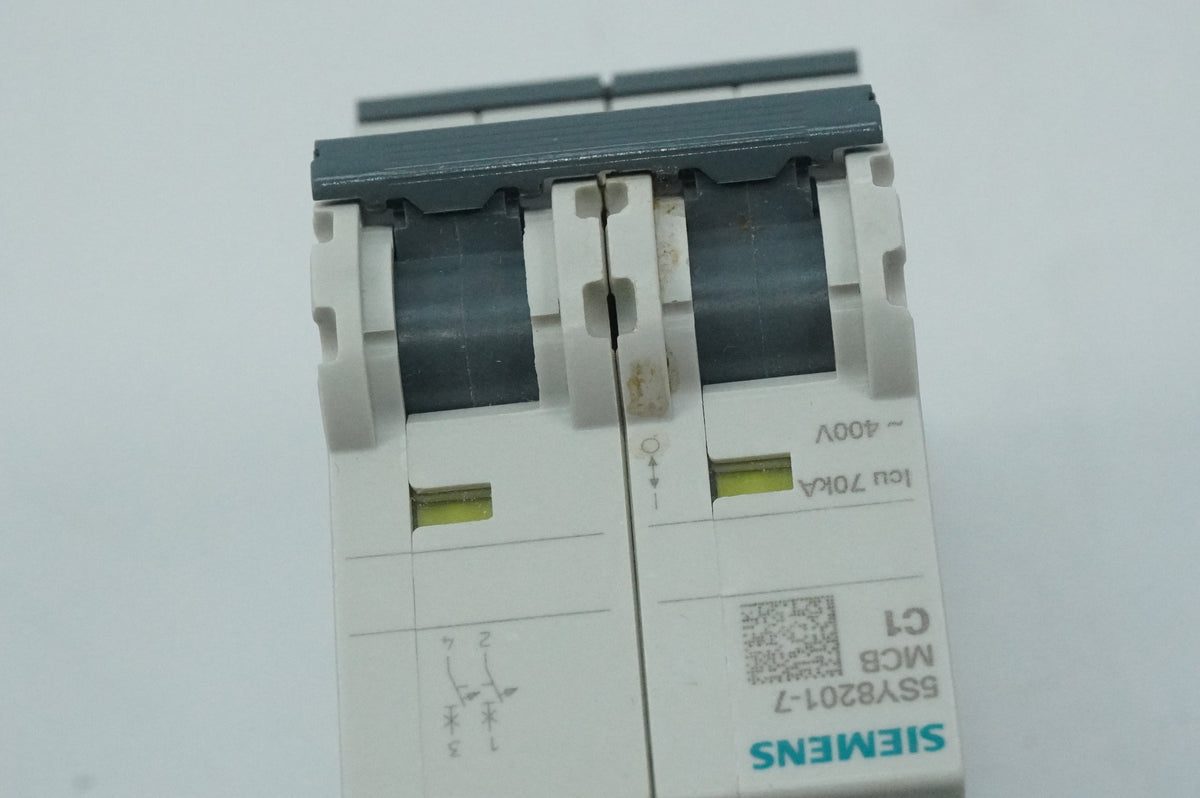Siemens 5SY8201-7 MCB Miniature Circuit Breaker C1 2P 70kA