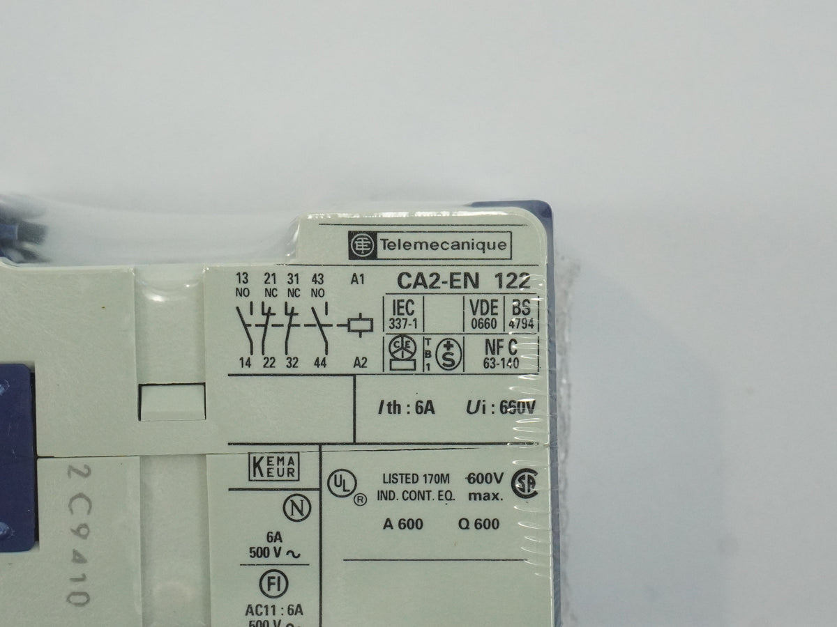 Telemecani CA2EN122U Control Relay