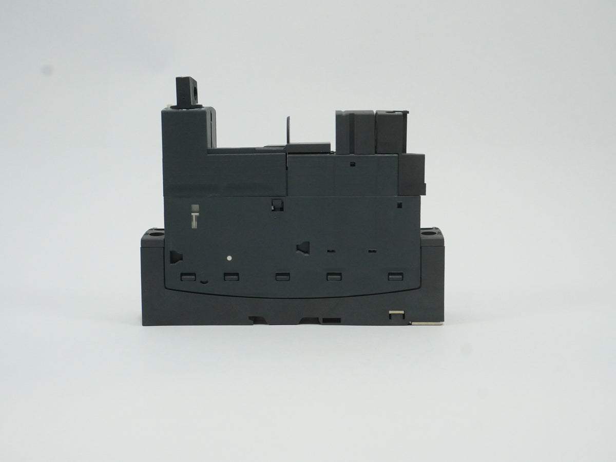 Schneider LUB32 036278 Power Base
