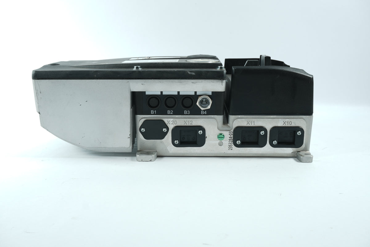 Lenze E84DGDVB30242PP-B1 Decentralised Drive 8400 Motec, W: Z352BCDRC0G230FB2S