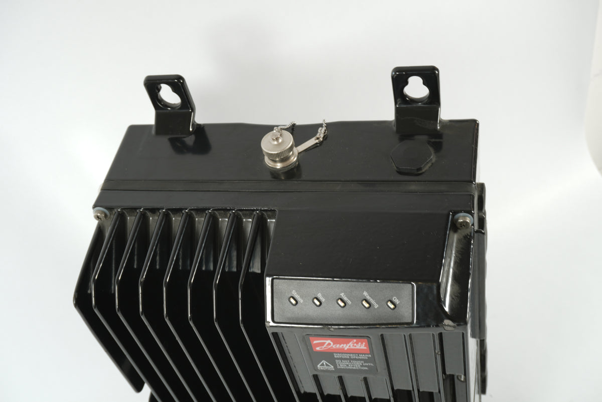 Danfoss 178B2816 FCD 330 VLT DriveMotor FCD330PT4P66STR1DCF00T52C0