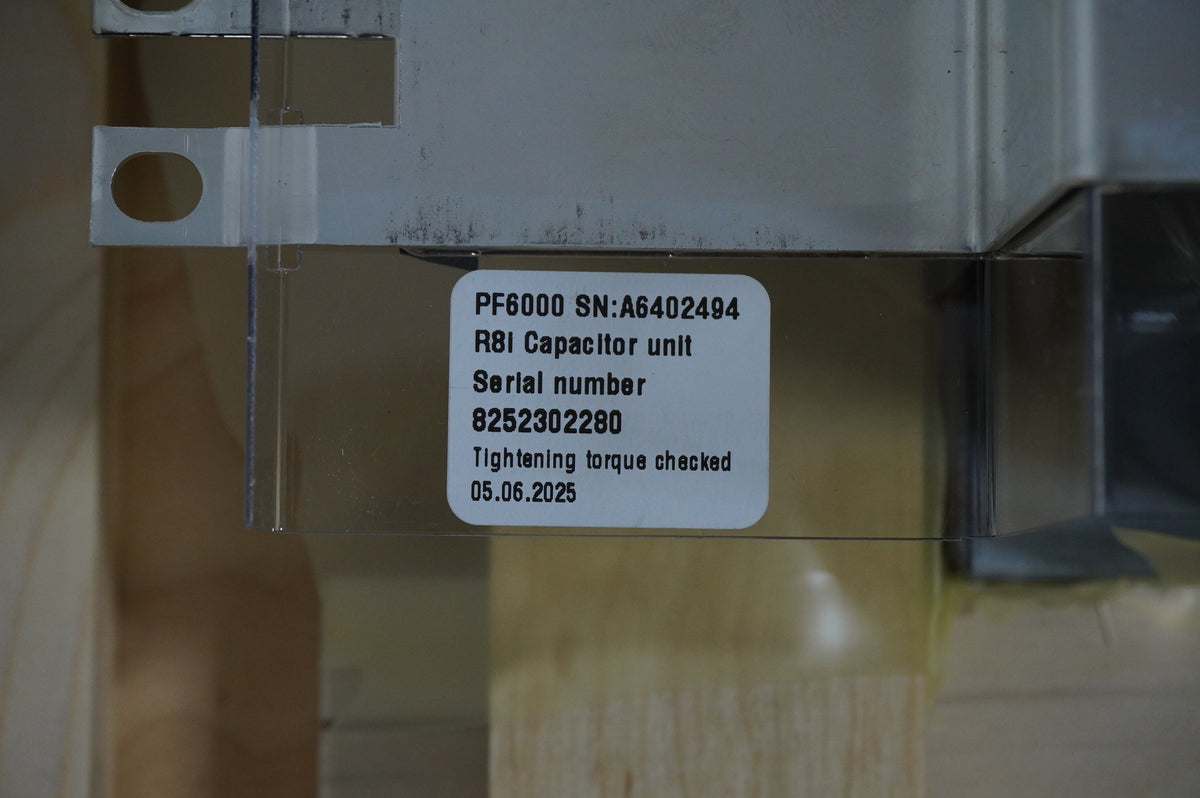 Abb 3AXD50000507207 ACS800 R8I 690V DC Capacitor Unit, PF6000