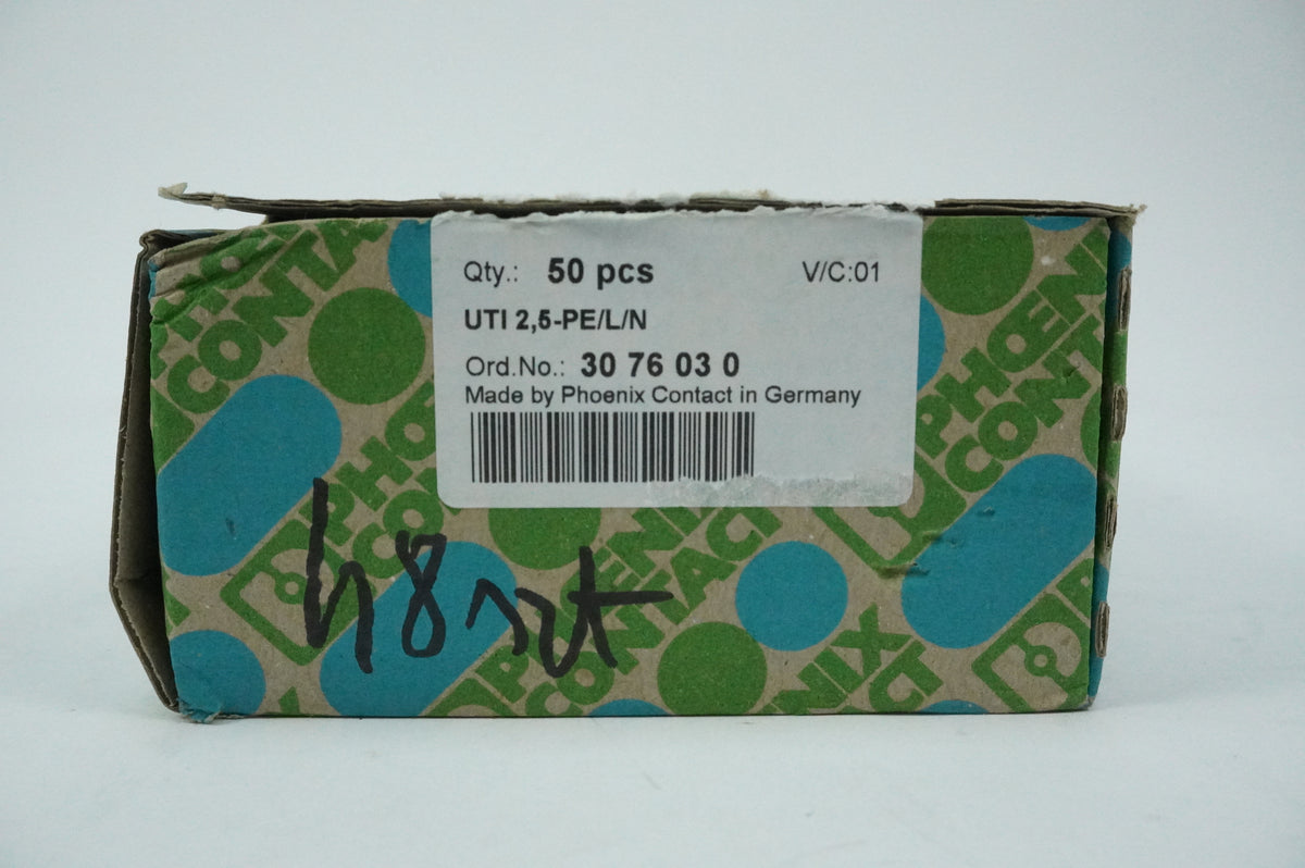 Phoenix Contact 30 76 03 0 UTI 2,5-PE/L/N Terminal Block Batch of 48 pcs.