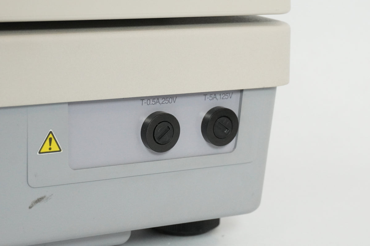 Topcon TRC-NW200 TRC-NW200 Non-Mydriatic Retinal Camera