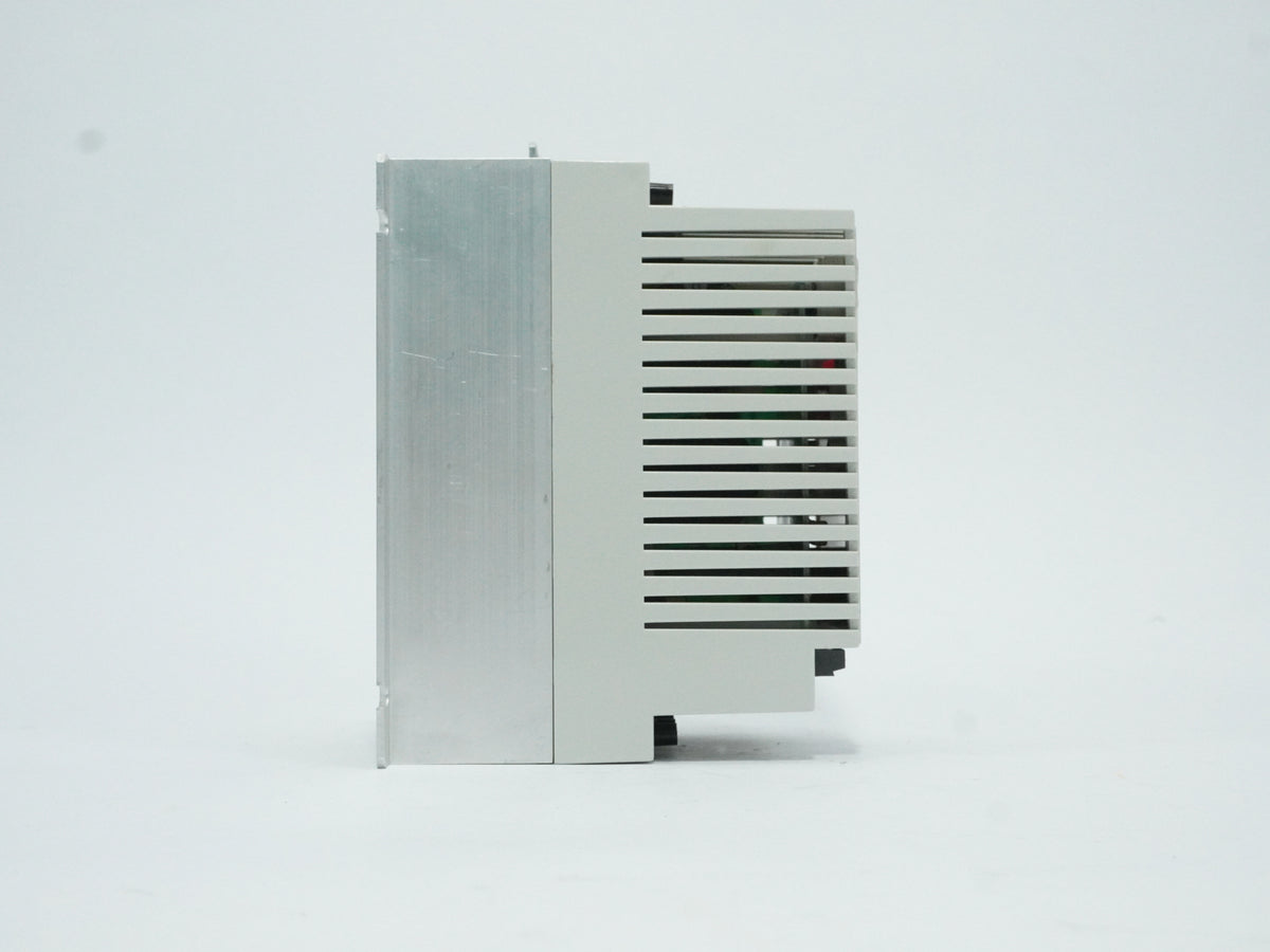 Lenze ESMD751L4TXA SMD Full I/O Inverter