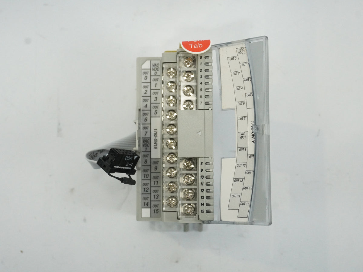 Ab 1762-OW16 Ser. A MicroLogix 1200 16 PT. VAC/VDC Relay Output Module