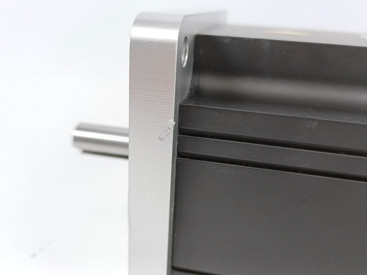 Control Techniques 960100-33 MGE-455-CBNS-0000 Servo Motor