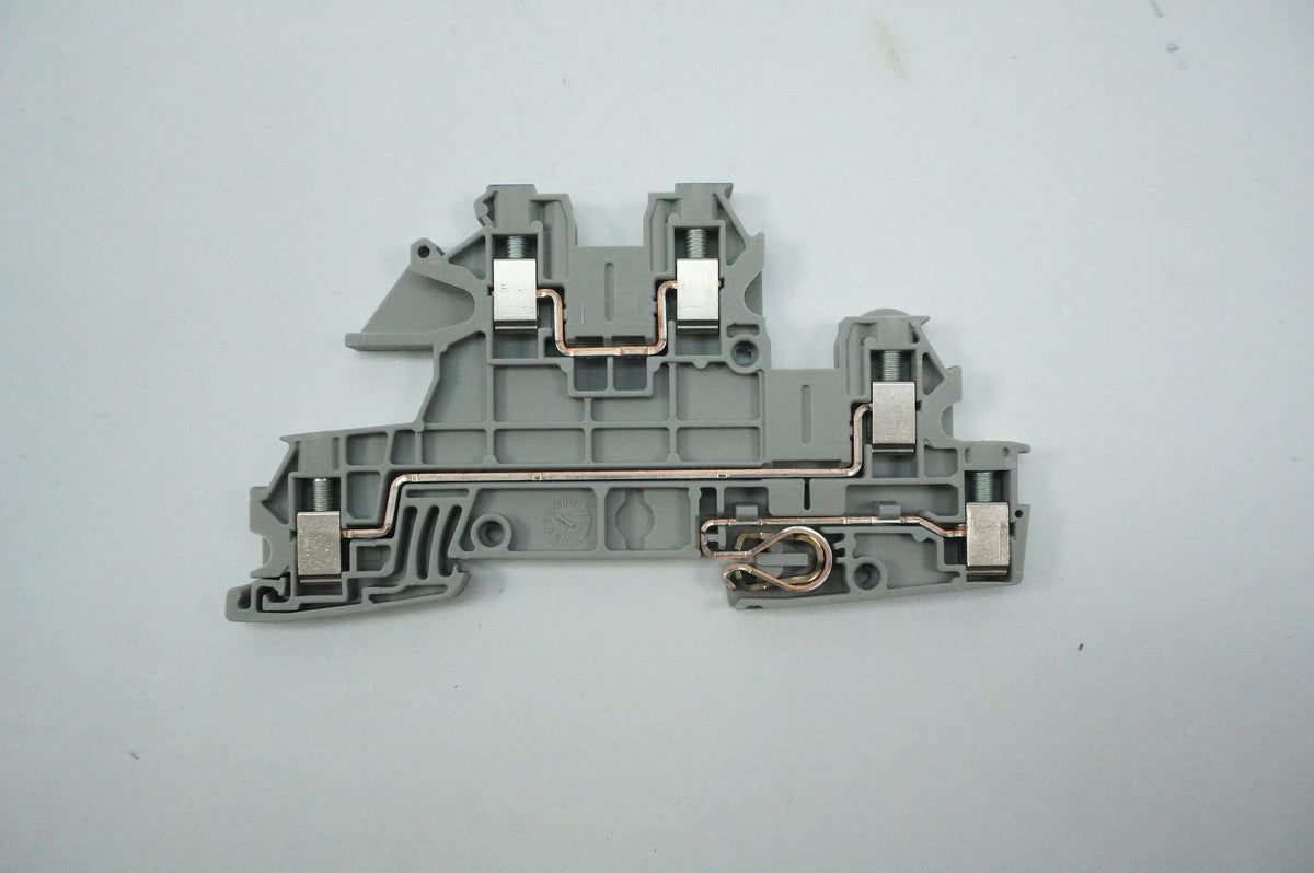 Phoenix Contact 30 76 03 0 UTI 2,5-PE/L/N Terminal Block Batch of 28 pcs.