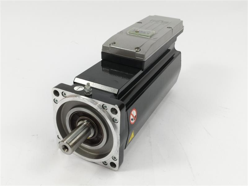 Schneider Electric VIA1003C31A1022 Servo Motor, 680VDC, 3,6A