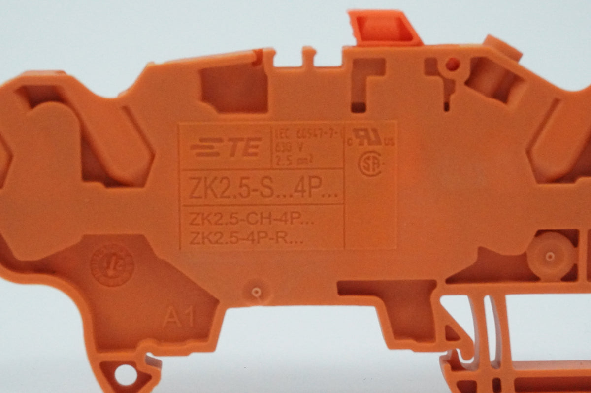 TE Connectivity 1SNK705331R0000 ZK2.5-S-4P-OR Terminal Block Batch 50 pcs.