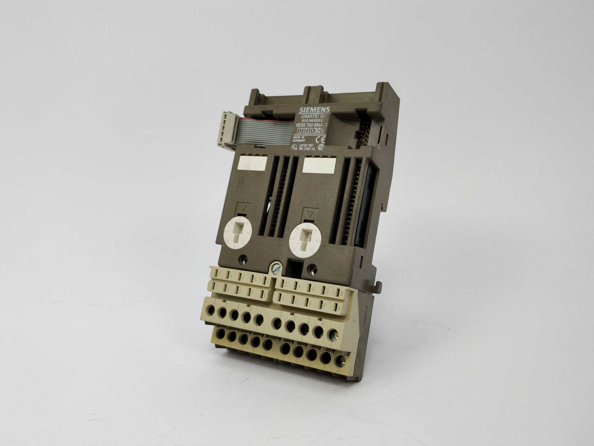 Siemens 6ES5 700-8MA11 Bus Module version 5 Pack of 7