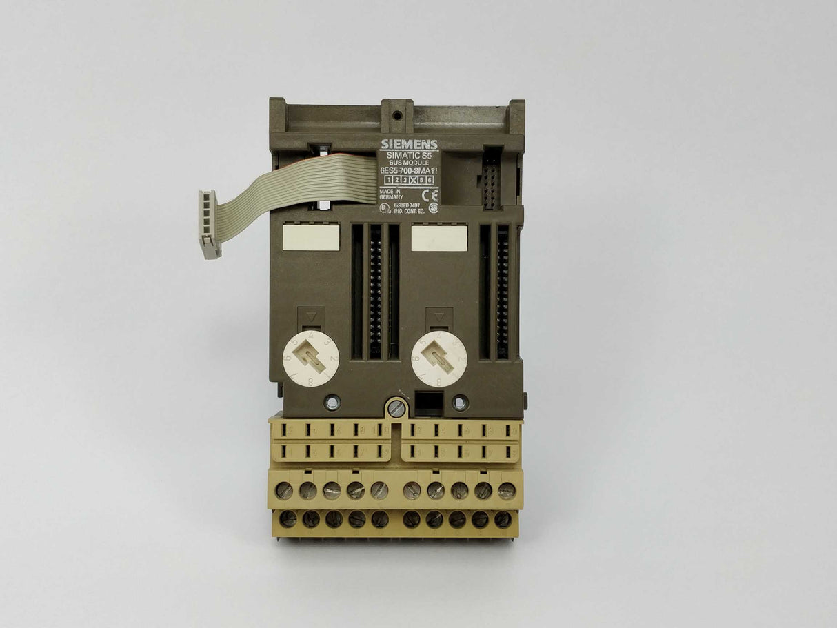 Siemens 6ES5 700-8MA11 version 4 BUS module Pack of 8