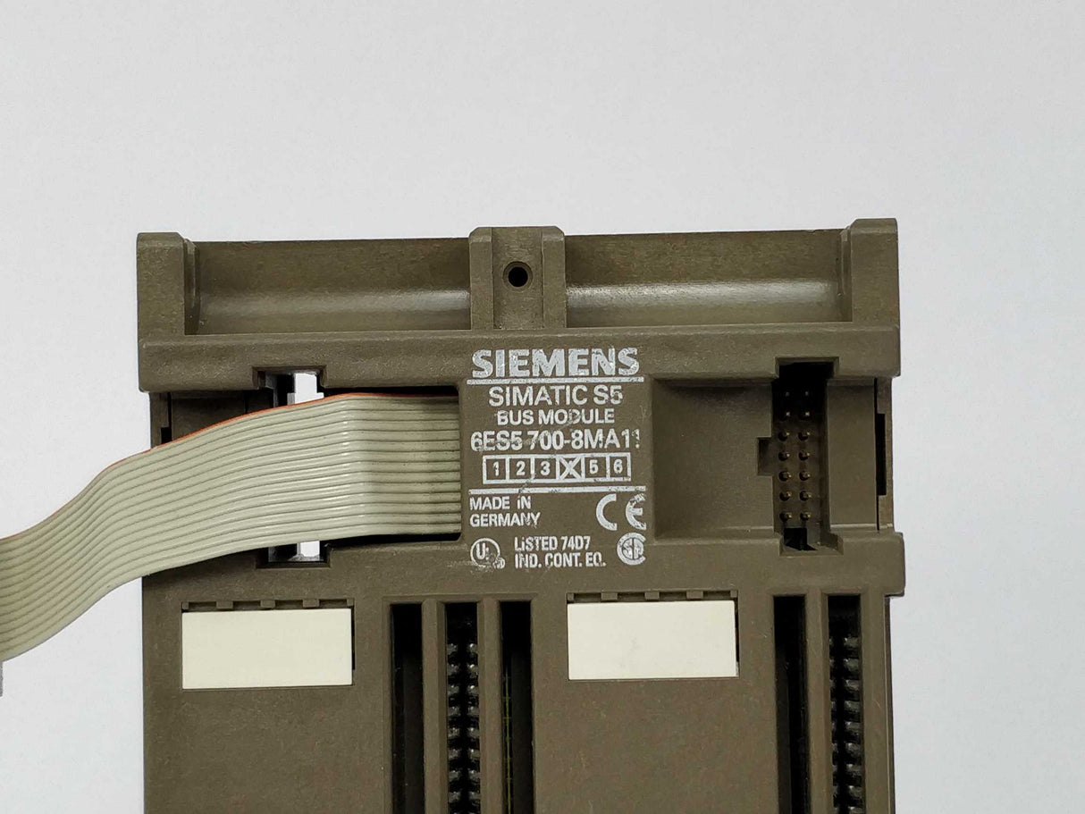 Siemens 6ES5 700-8MA11 version 4 BUS module Pack of 8