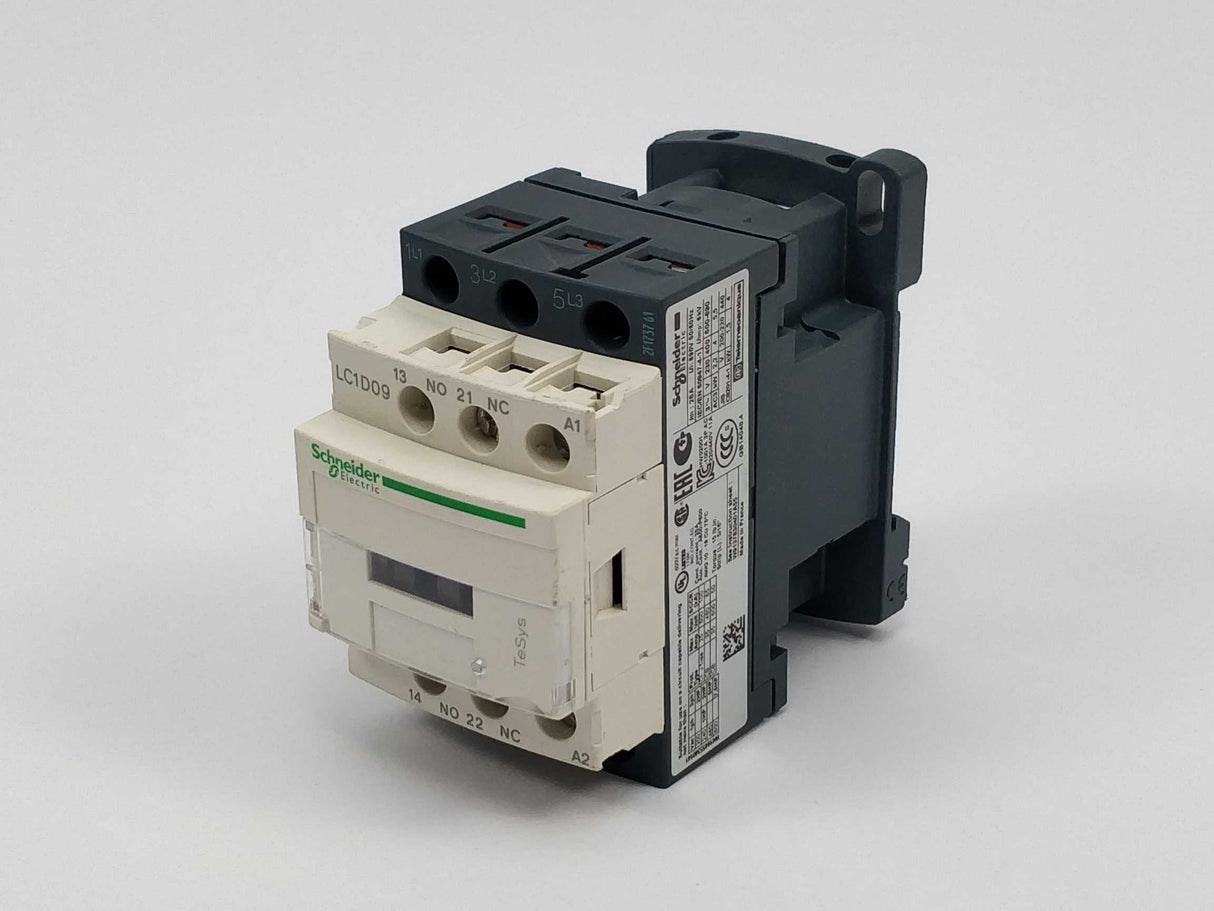 Schneider LC1D09 Contactor with P7 230V coil