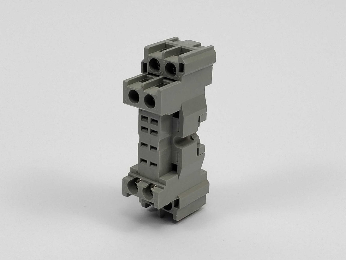 Idec SY2S-05C Relay socket. 8 Pcs