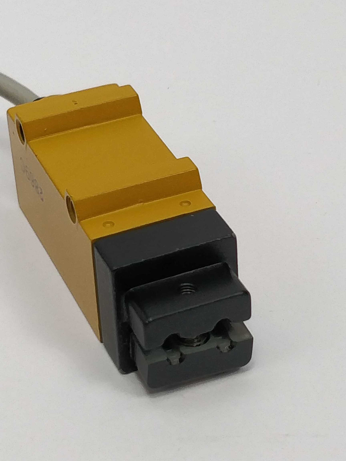 OMRON E3S-X3CE4 Photoelectric switch