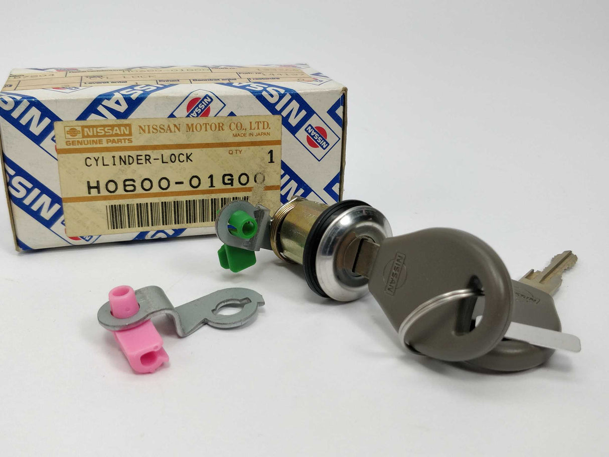 Nissan H0600-01G00 Cylinder-lock
