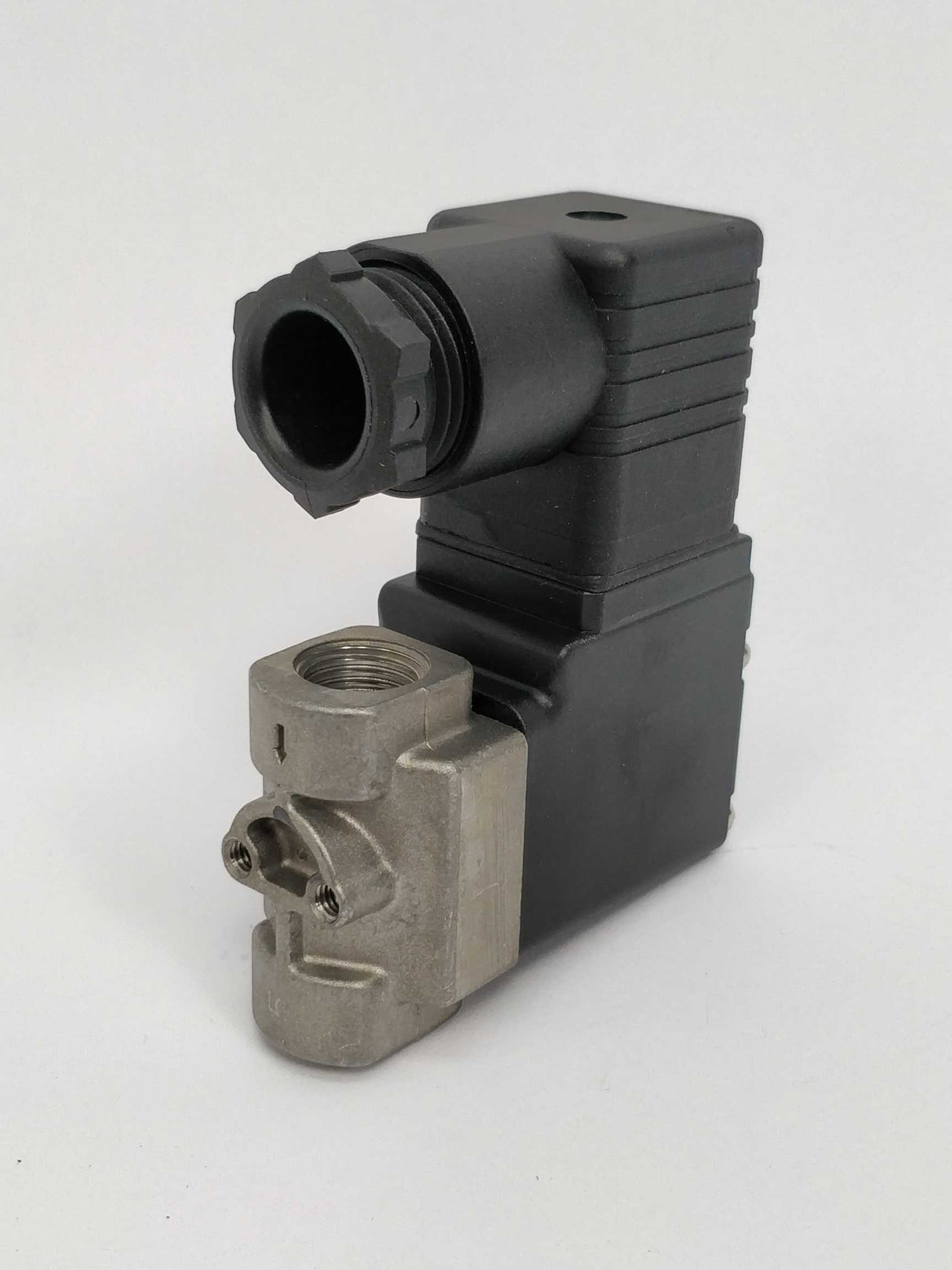 SMC VCA21-5D-5-02F-Q Solenoid valve