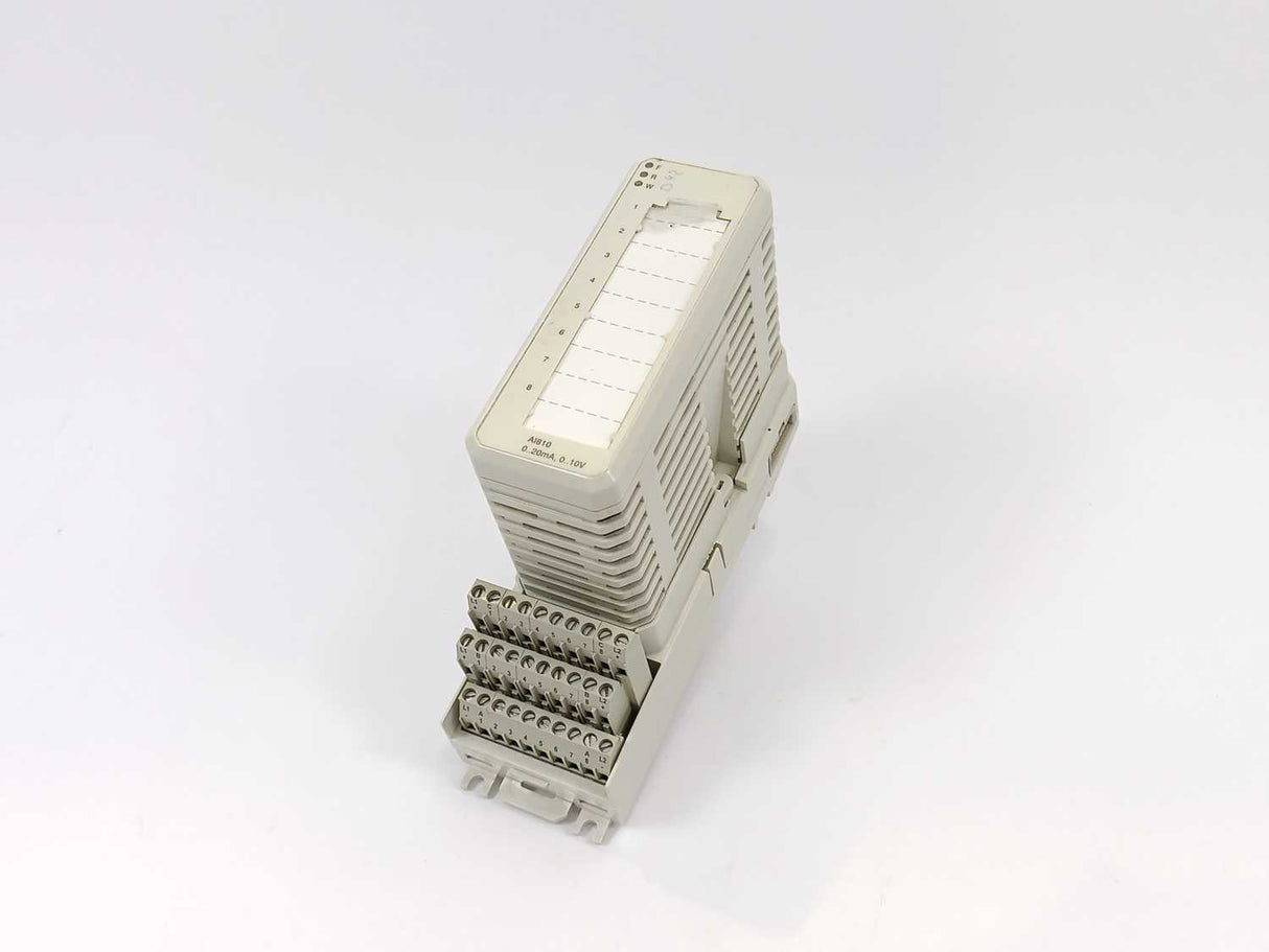 ABB 3BSE008508R1 DI810 with 3BSE013234R1 TU830V1