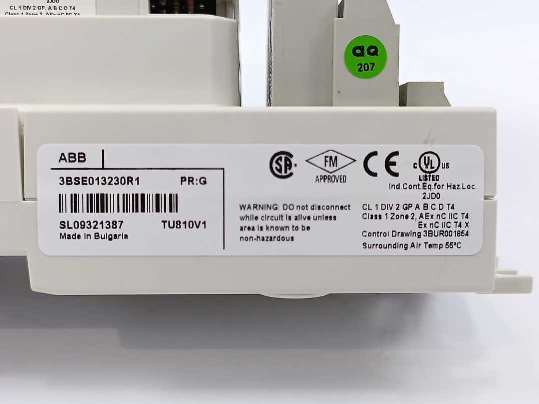 ABB 3BSE008508R1 DI810 with 3BSE013234R1 TU830V1