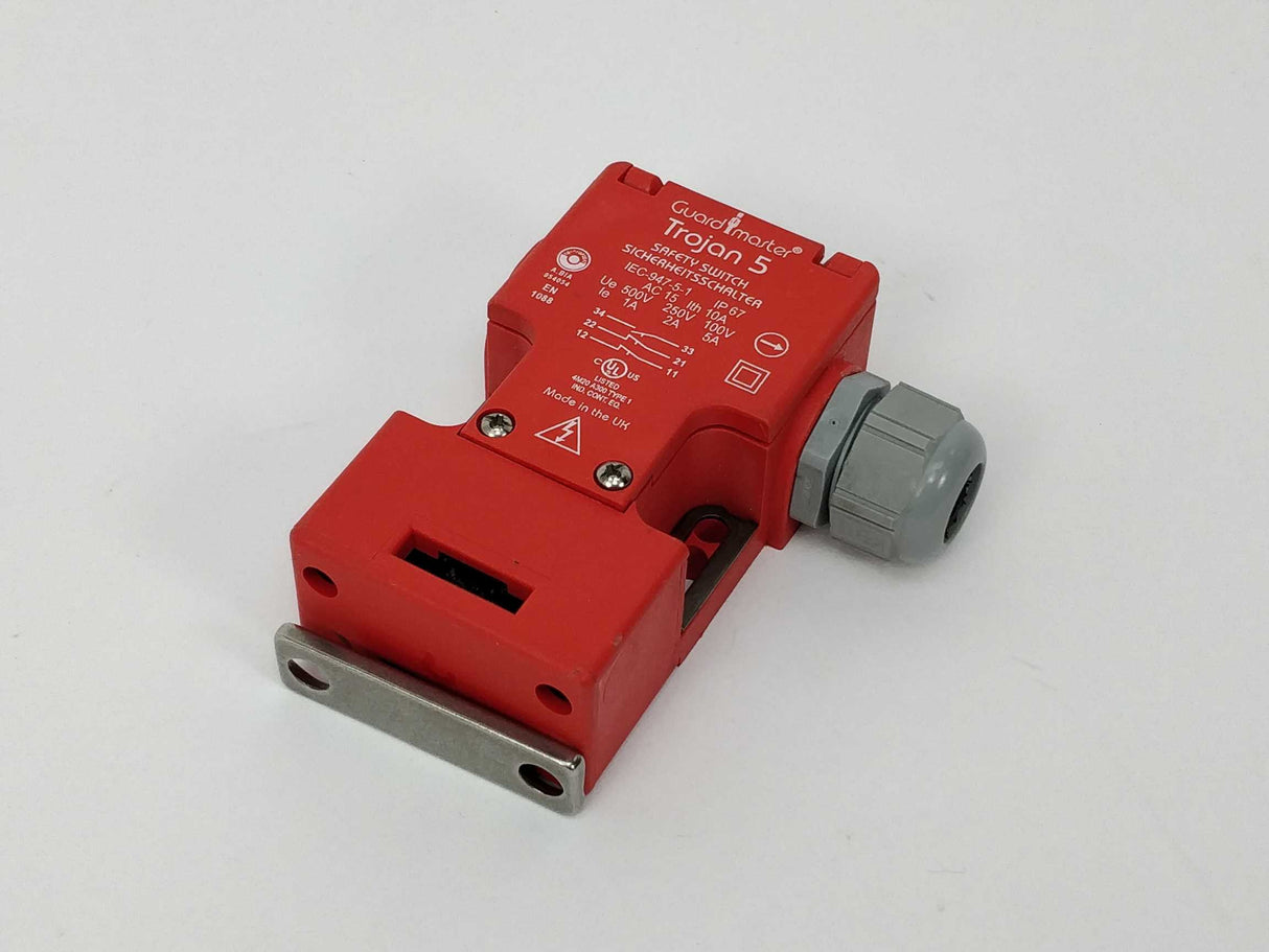 GUARDMASTER 11090 Trojan 5 Safety Switch