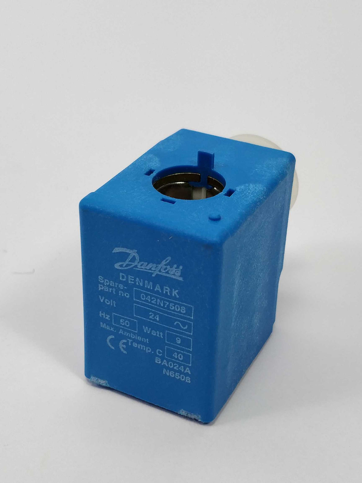 Danfoss 042N7508 Coil for solenoid valve 24VDC 50Hz 9W