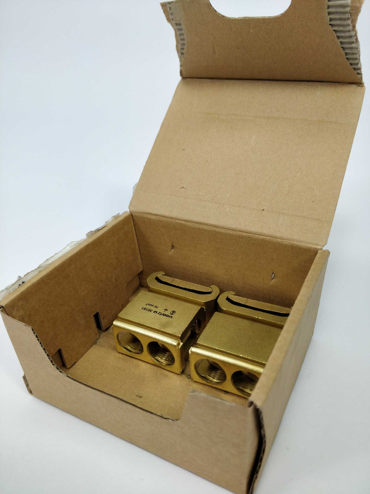 Woertz 30181 Bare earthing terminal 70mm² 2pcs