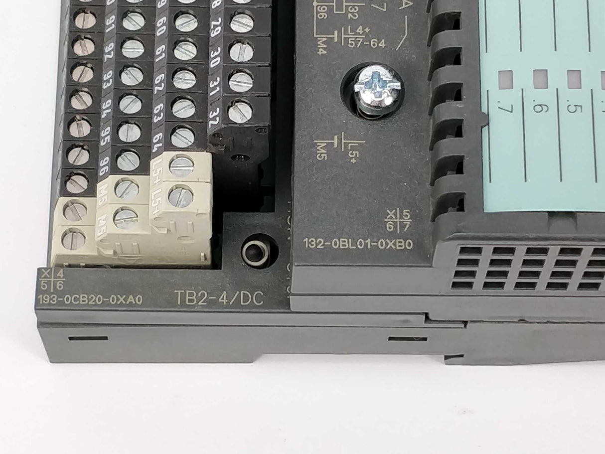 Siemens 132-0BL01-0XB0 S7 ET 200B-32DO Electronic Module Digital
