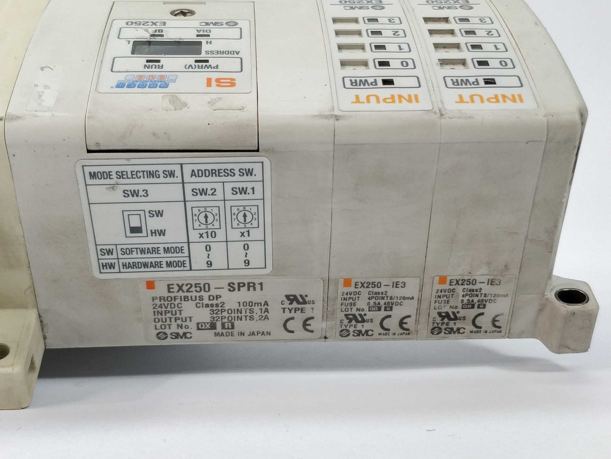 SMC EX250-SPR1 With 2x EX250 Input, 4x SV2200-5FU