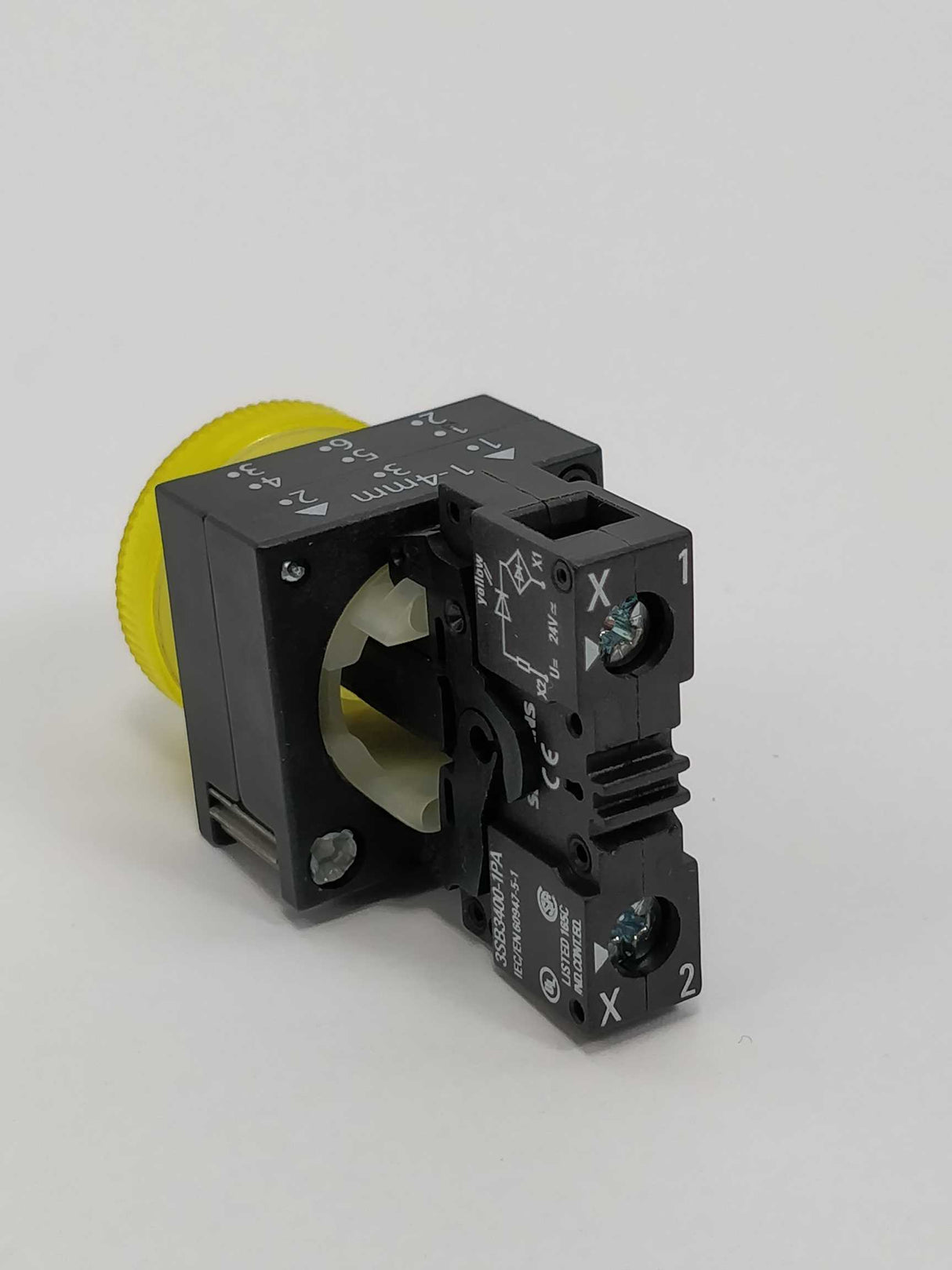 Siemens 3SB3400-1PA Yellow light indicator